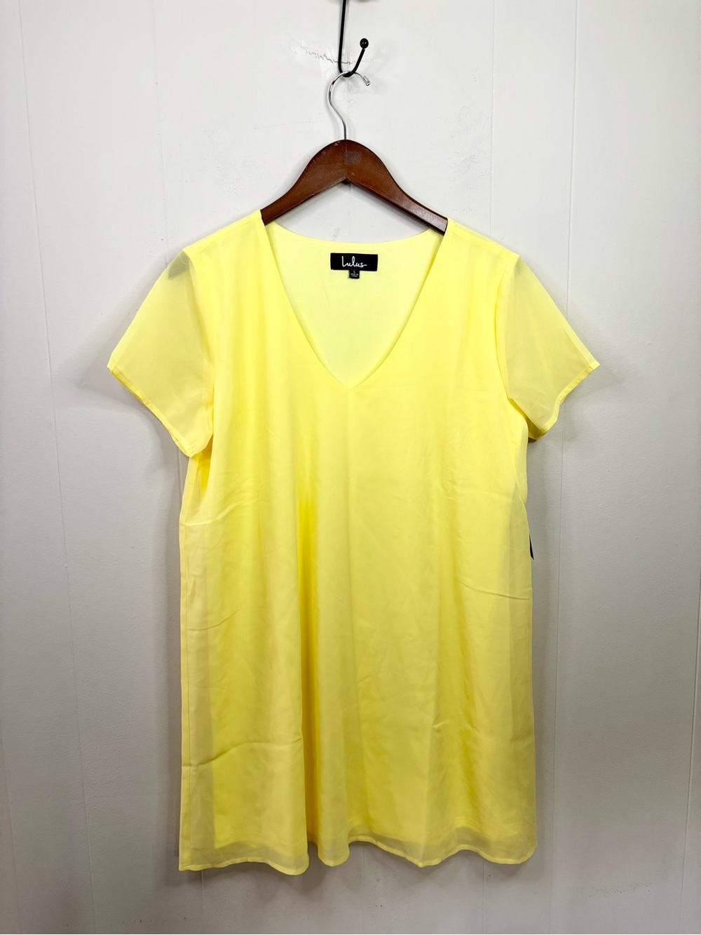 Lulus short-sleeve V-neck mini dress yellow size L new bright vibrant spring